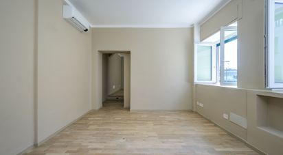 Quadrilocale di 82 m² a Genova (16126)
