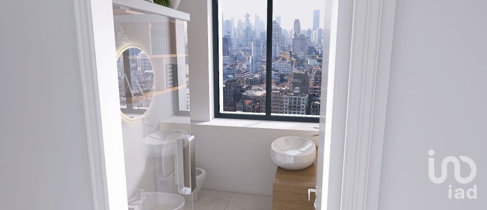 Four-room apartment of 82 m² in Genova (16126)