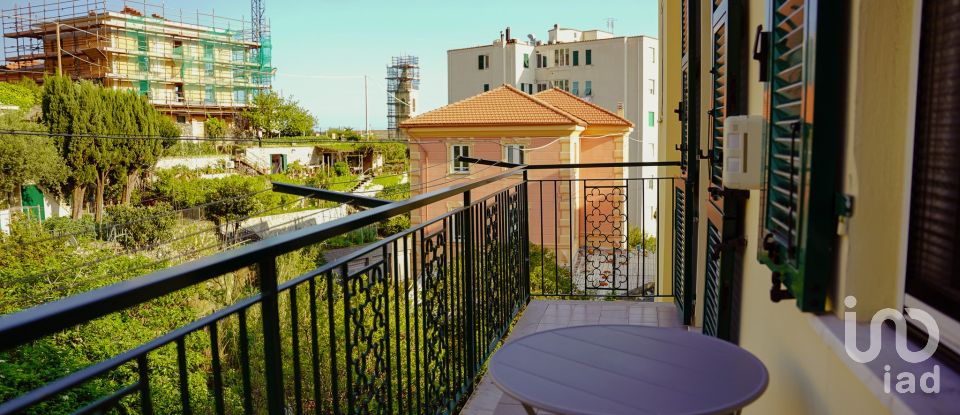 Hotel 5 rooms of 183 m² in Varazze (17019)