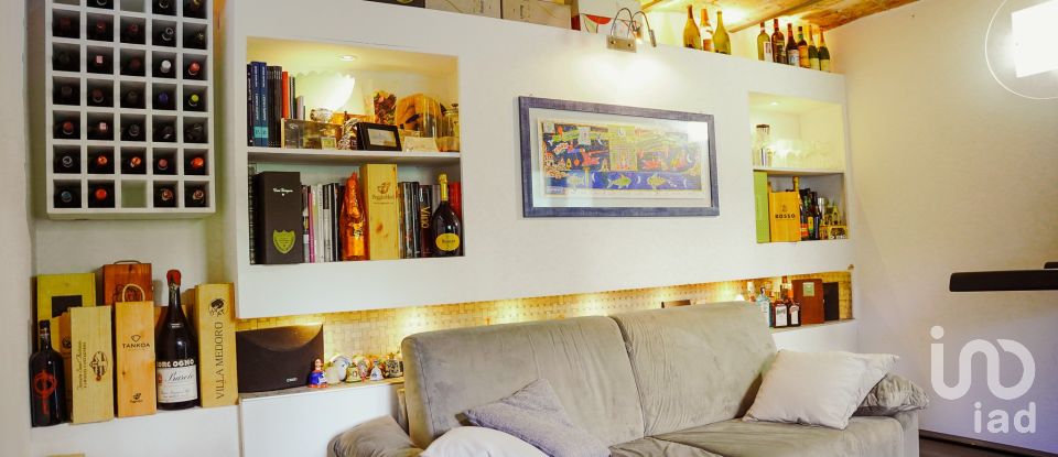 Hotel 5 rooms of 183 m² in Varazze (17019)