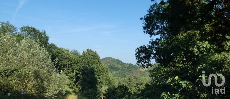 Casa indipendente 9 locali di 200 m² in Carrodano (19020)