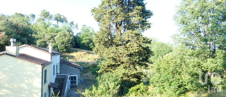 Casa indipendente 9 locali di 200 m² in Carrodano (19020)