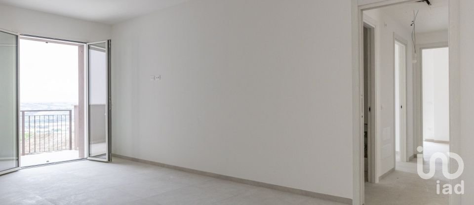 Appartamento 6 locali di 104 m² a Castelfidardo (60022)