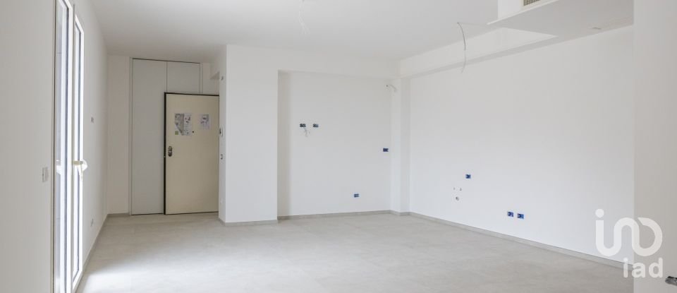 Appartamento 6 locali di 105 m² a Castelfidardo (60022)