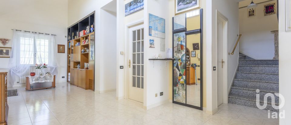 Farm 5 rooms of 274 m² in Recanati (62019)