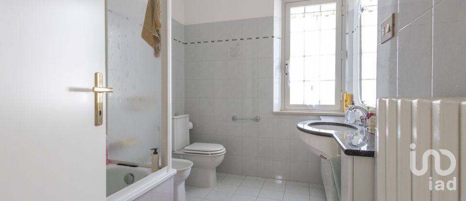 Farm 5 rooms of 274 m² in Recanati (62019)