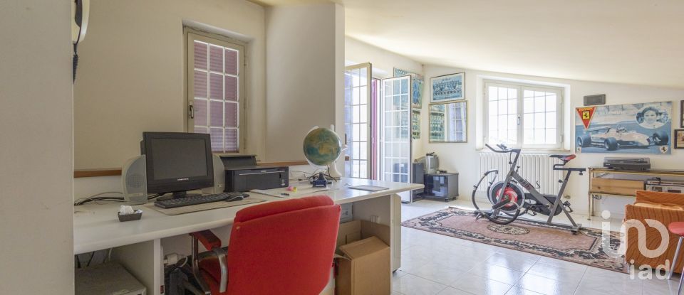 Farm 5 rooms of 274 m² in Recanati (62019)