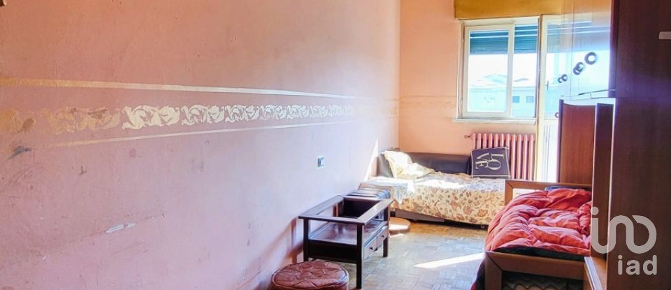 Appartamento 6 locali di 140 m² a Torino (10156)