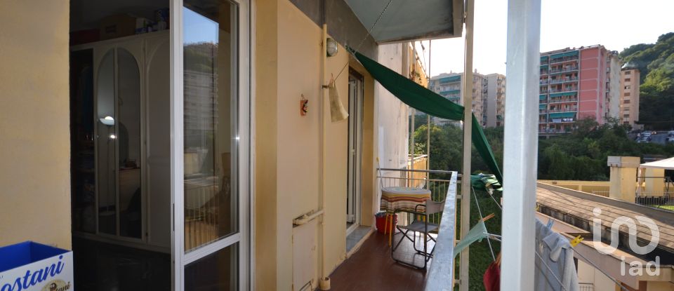 Apartment 5 rooms of 120 m² in Genova (16144)