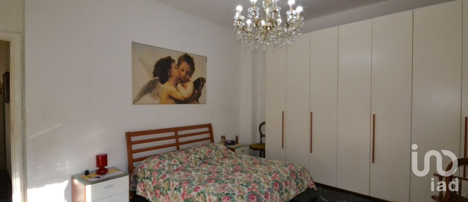 Apartment 5 rooms of 120 m² in Genova (16144)