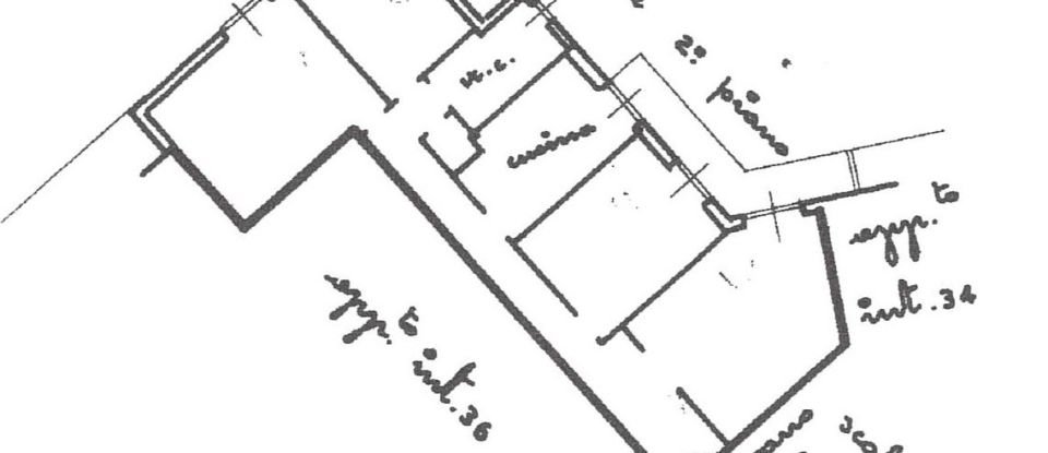 Apartment 5 rooms of 120 m² in Genova (16144)