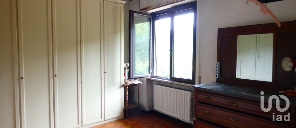 Casa indipendente 6 locali di 110 m² in Varese Ligure (19020)