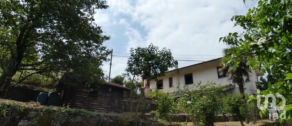 Casa indipendente 6 locali di 110 m² in Varese Ligure (19020)