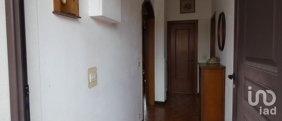 Casa indipendente 6 locali di 110 m² in Varese Ligure (19020)
