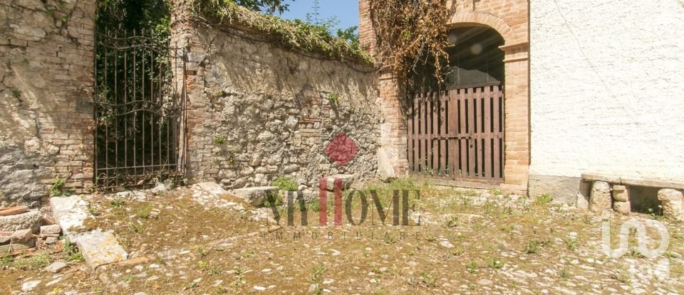 Appartamento 18 locali di 400 m² a Civitella del Tronto (64010)