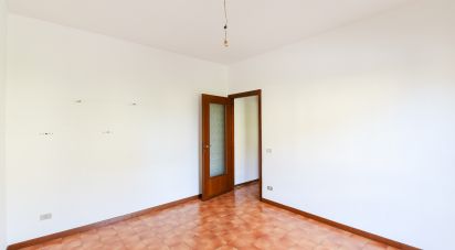 Trilocale di 72 m² a Mariano Comense (22066)