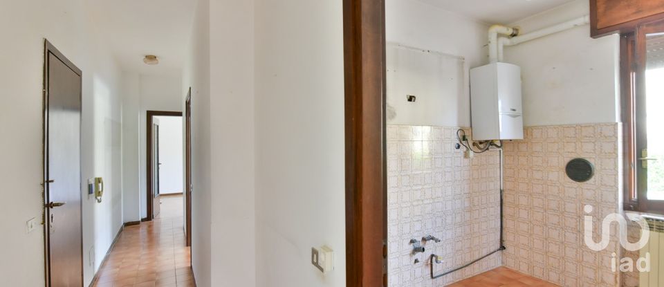 Trilocale di 72 m² a Mariano Comense (22066)