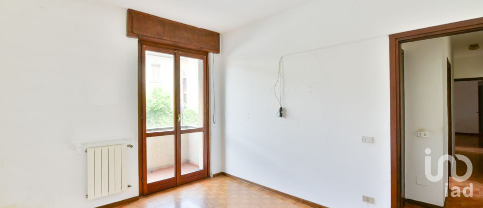 Trilocale di 72 m² a Mariano Comense (22066)