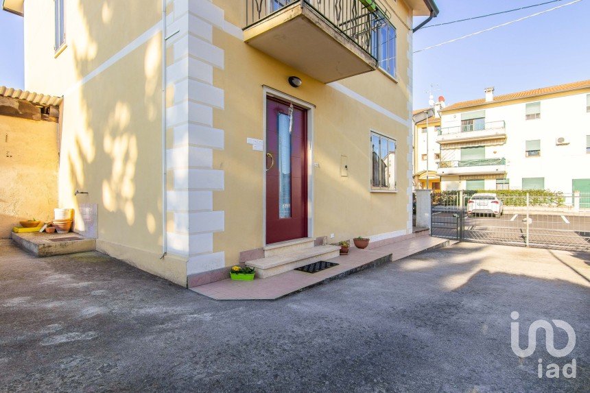 Townhouse 9 rooms of 125 m² in Villaverla (36030)