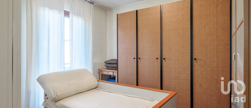 Villa a schiera 5 locali di 245 m² in Calvagese della Riviera (25080)