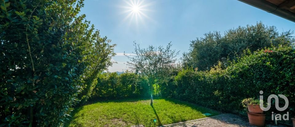 Villa a schiera 5 locali di 245 m² in Calvagese della Riviera (25080)