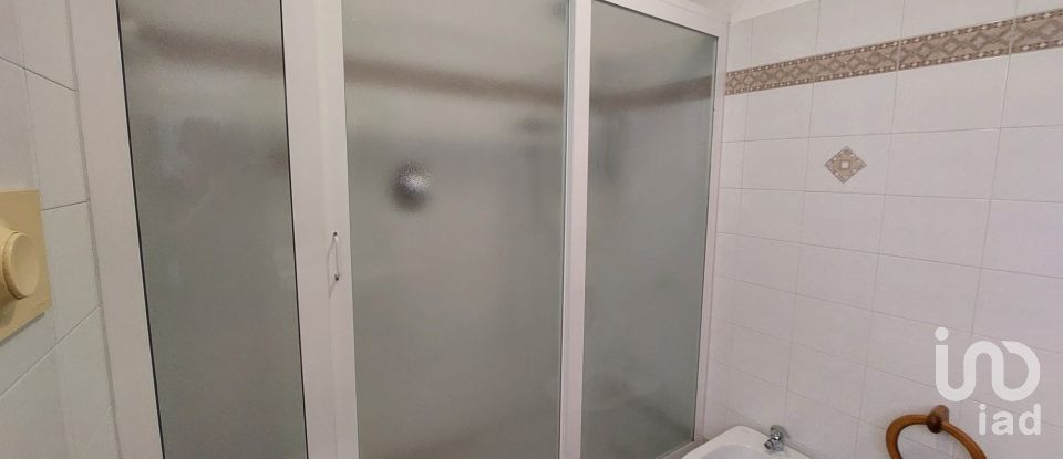 Three-room apartment of 110 m² in Agrate Brianza (20864)