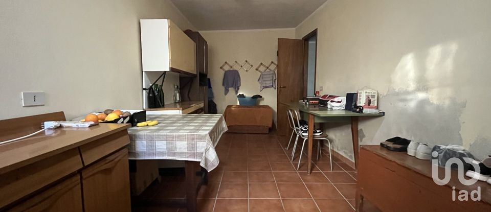 Village house 8 rooms of 170 m² in - (87030)