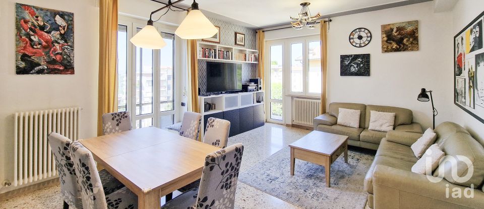 Appartamento 11 locali di 173 m² a Macerata (62100)