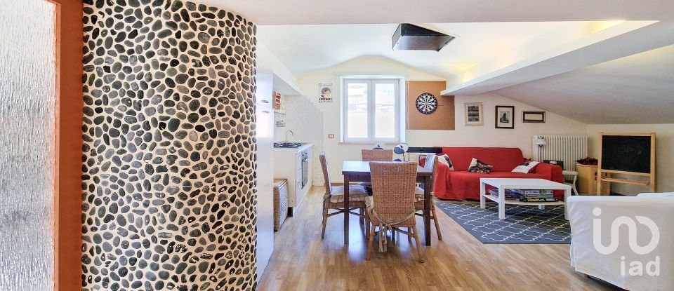 Appartamento 11 locali di 173 m² a Macerata (62100)