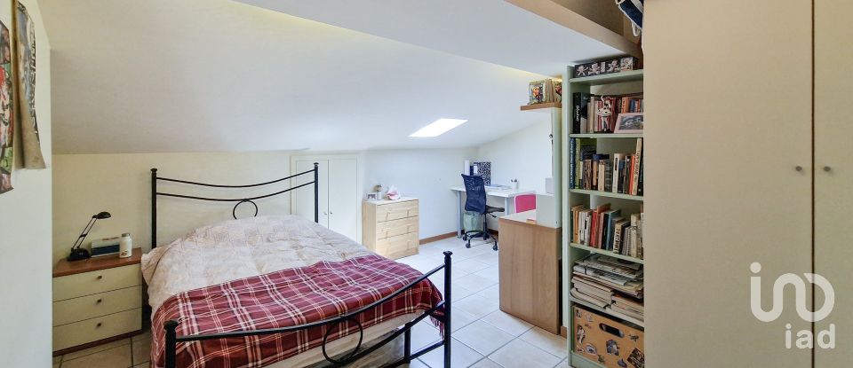 Appartamento 11 locali di 173 m² a Macerata (62100)