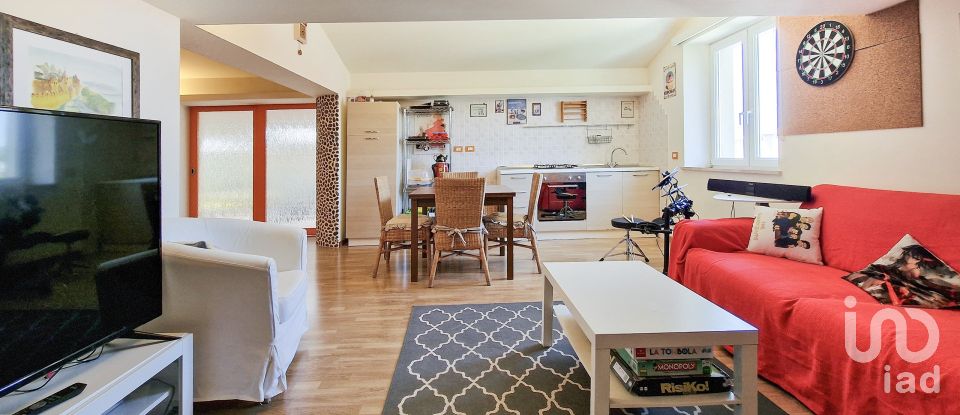 Appartamento 11 locali di 173 m² a Macerata (62100)