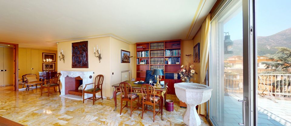 Loft 11 locali di 280 m² a Arenzano (16011)