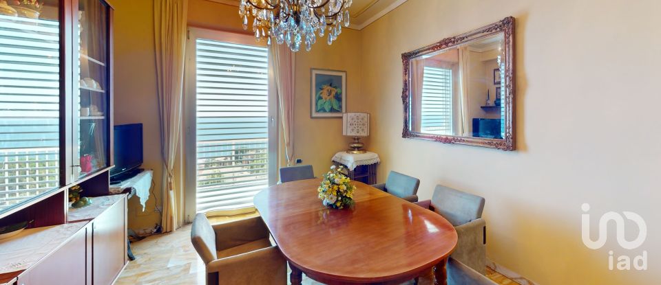 Loft 11 locali di 280 m² a Arenzano (16011)