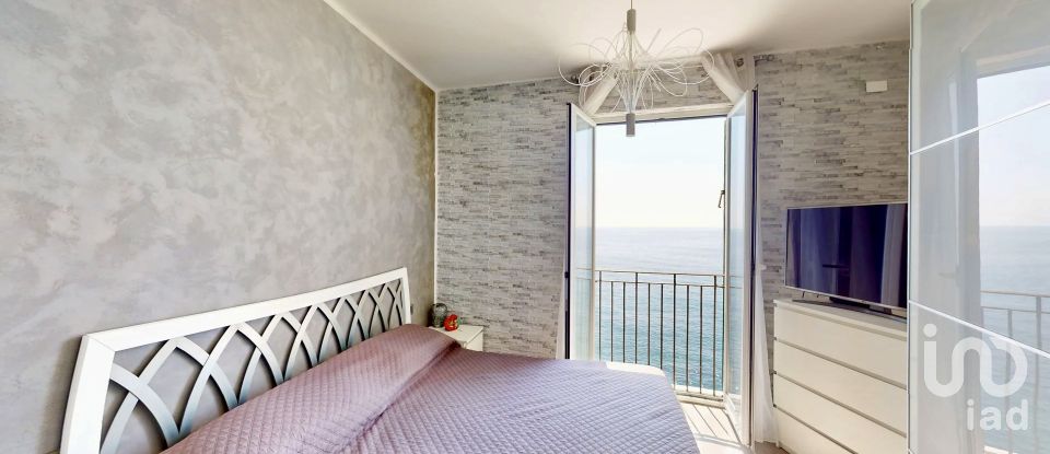 Apartment 5 rooms of 119 m² in Genova (16157)