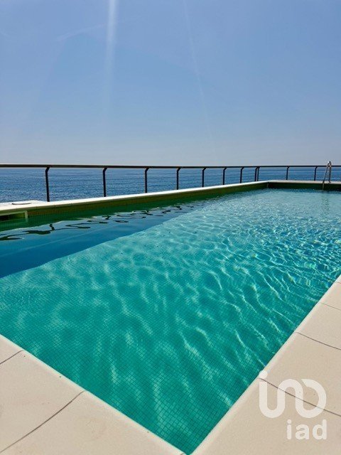 Apartment 5 rooms of 119 m² in Genova (16157)