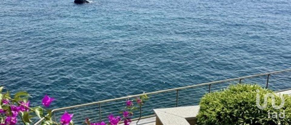 Apartment 5 rooms of 119 m² in Genova (16157)