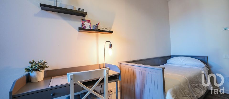 Three-room apartment of 79 m² in Soiano del Lago (25080)