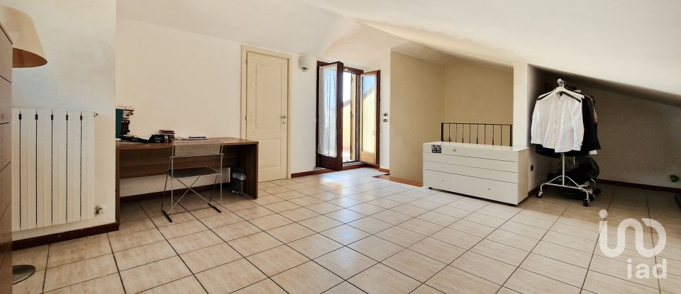 Casale 7 locali di 275 m² in Recanati (62019)