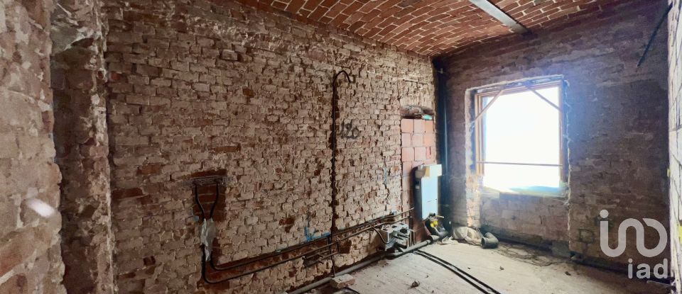 Country home 10 rooms of 437 m² in Masio (15024)