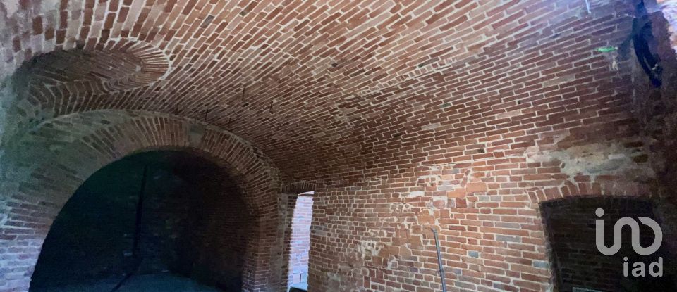 Country home 10 rooms of 437 m² in Masio (15024)