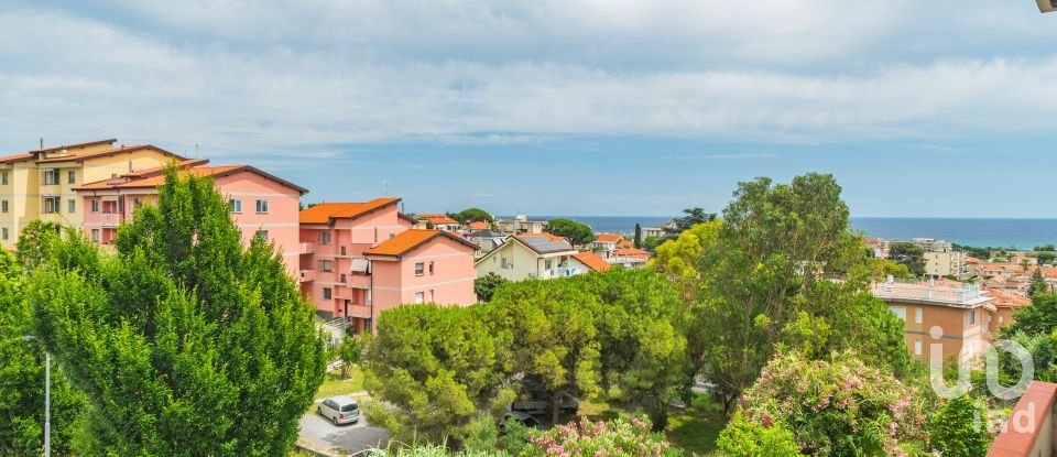 Quadrilocale di 55 m² a Ceriale (17023)