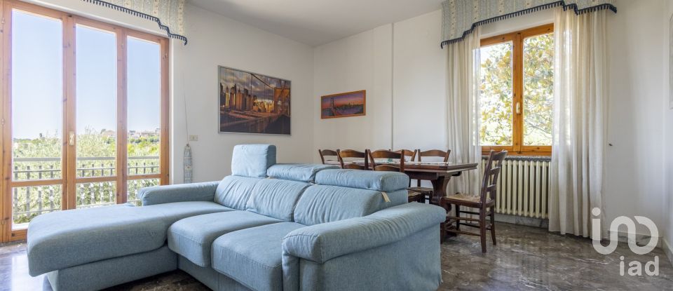 Apartment 7 rooms of 186 m² in Civitanova Marche (62012)