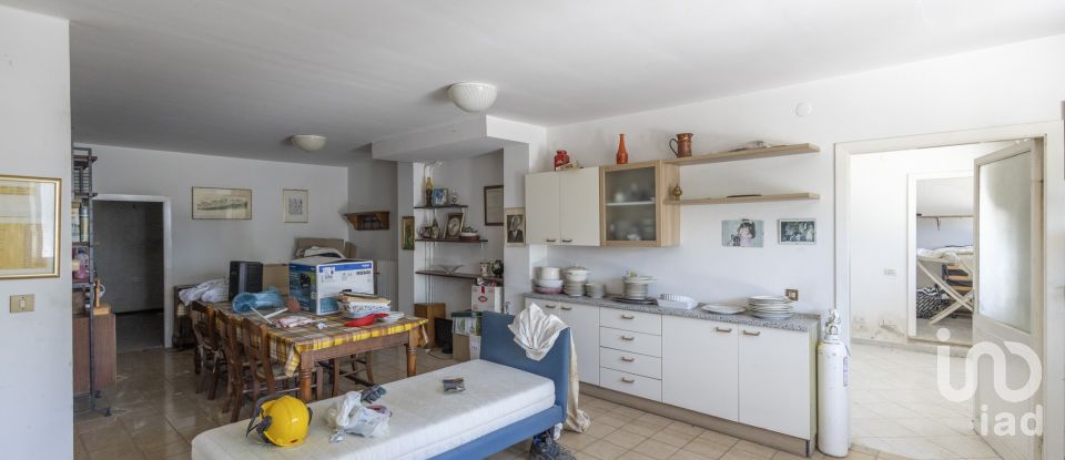 Apartment 7 rooms of 186 m² in Civitanova Marche (62012)