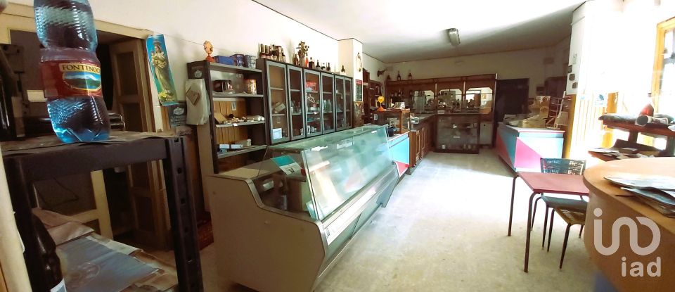 House 16 rooms of 500 m² in Aiello Calabro (87031)