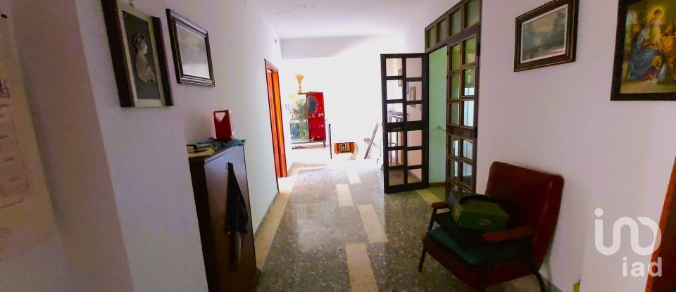 House 16 rooms of 500 m² in Aiello Calabro (87031)