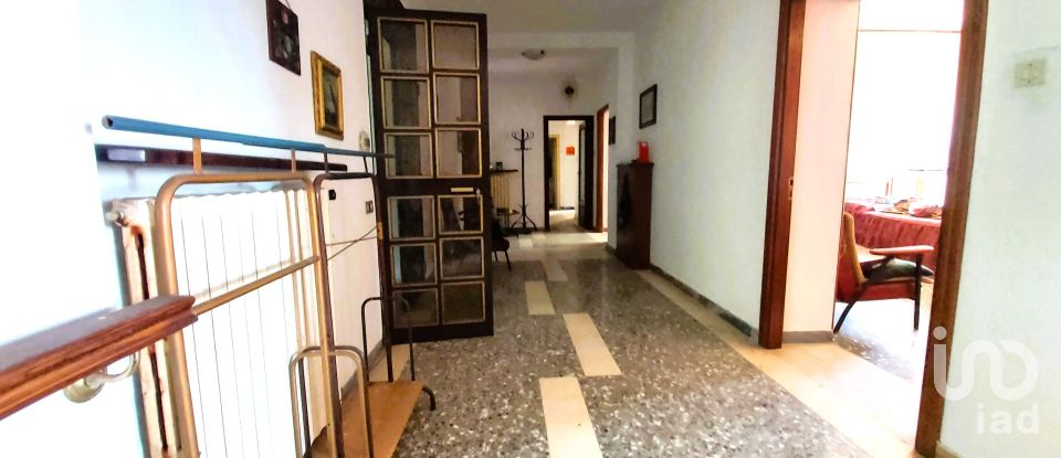 House 16 rooms of 500 m² in Aiello Calabro (87031)