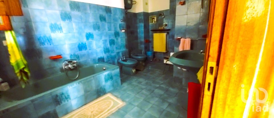 House 16 rooms of 500 m² in Aiello Calabro (87031)