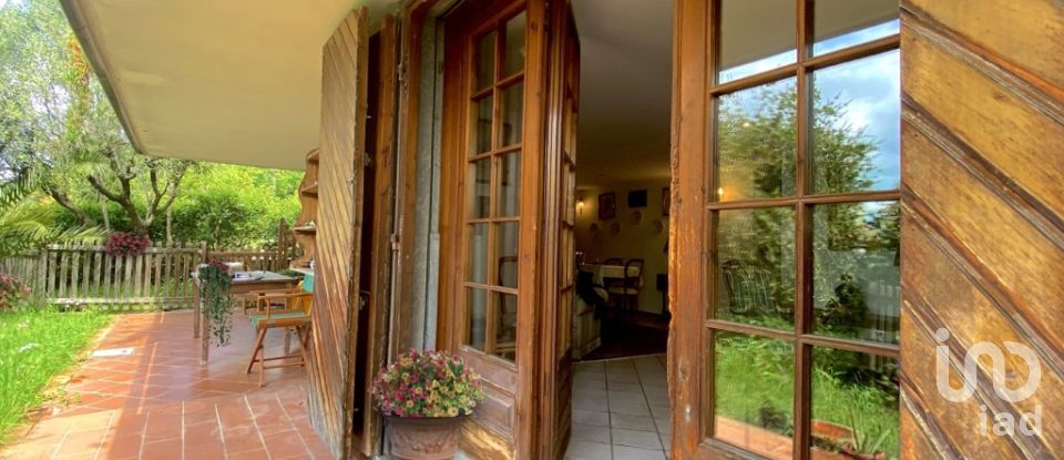 Casa indipendente 9 locali di 257 m² in Massarosa (55054)