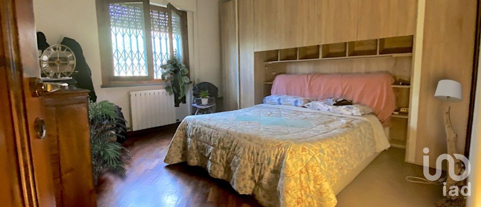 Casa indipendente 9 locali di 257 m² in Massarosa (55054)