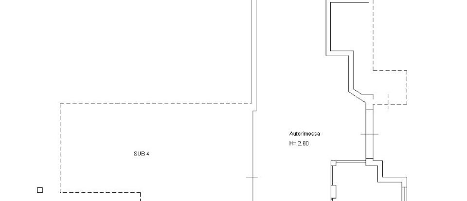 Casale 15 locali di 630 m² in Ancona (60131)